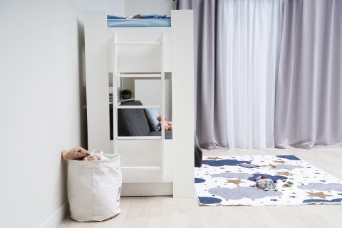 Двухъярусная кровать с диван-кроватью темно-серый / белый